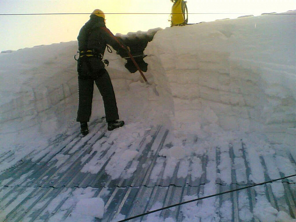 Уборка снега цена в Бердске